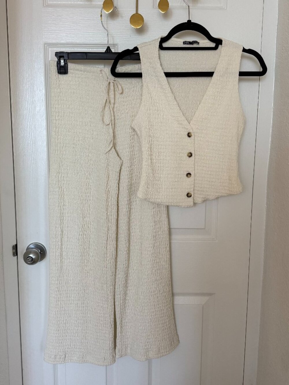 Zara Textured Knit Cream Vest + Pants Set - Size Small